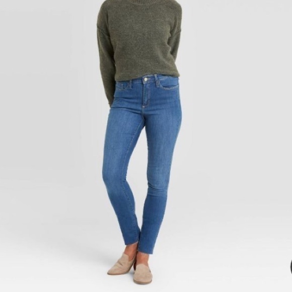 Universal Thread High Rise Skinny Jean | 4
